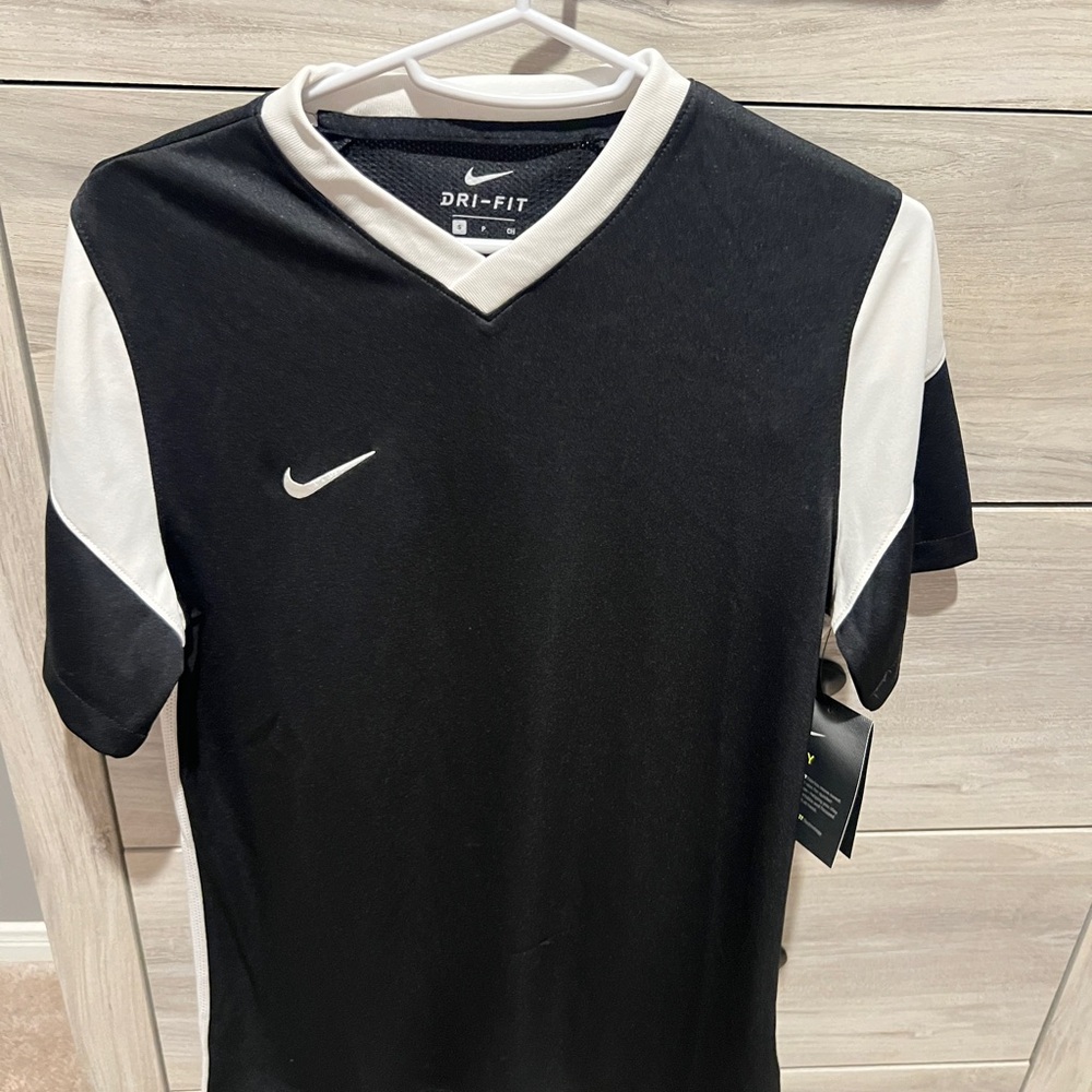 Nike Men's Black and White Sports Jersey